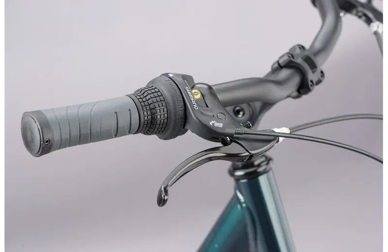 Ridgeback avenida 6 traditional hybrid bike hot sale